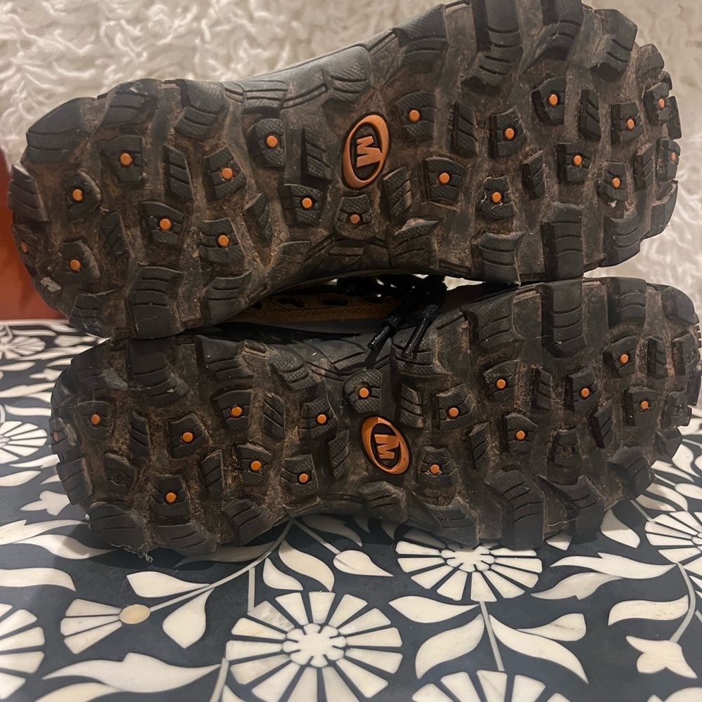 Merrell Brown and Black Outdoor Footwear - Picture 4 of 5